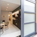 Champagne Loft Apartman Milánó
