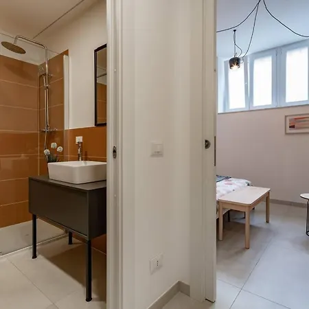 Champagne Loft Apartment