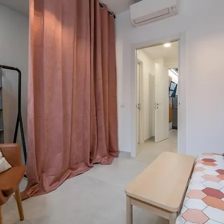 Champagne Loft * Milan