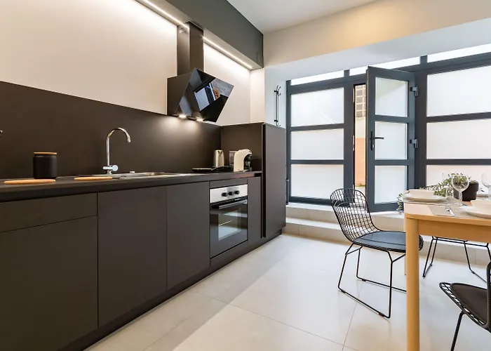 Champagne Loft Apartment