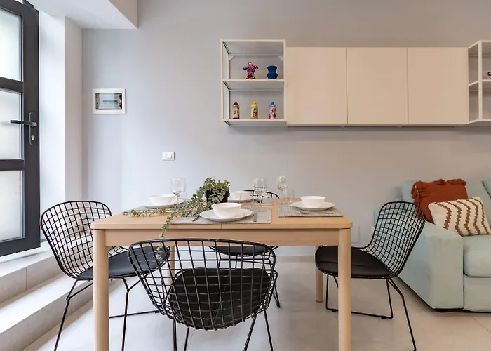 Champagne Loft Mediolan