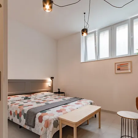 Champagne Loft *